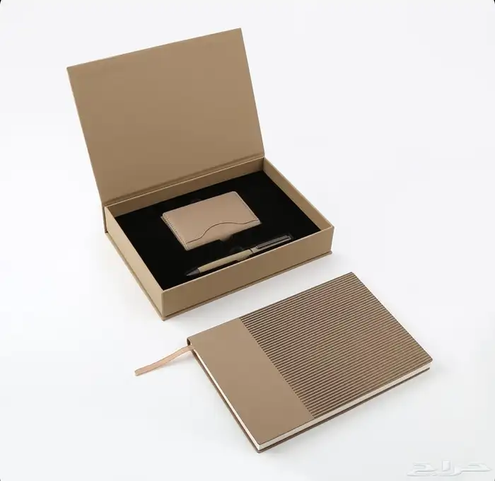 بوكسات ترحيبية هدايا للموظفين Gift box 1