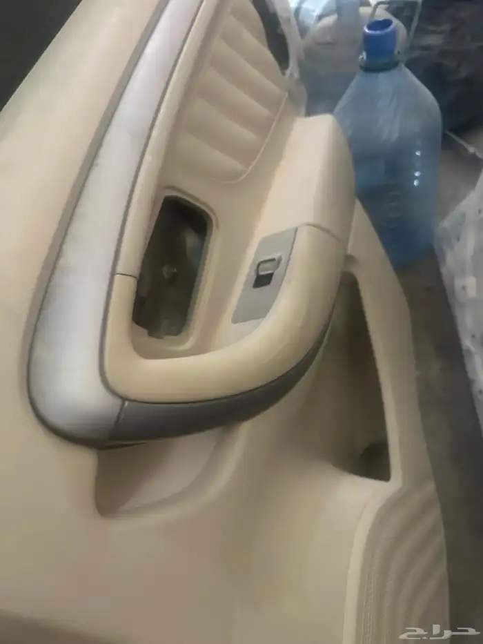 باب فورد تورس خلفي يمين 1