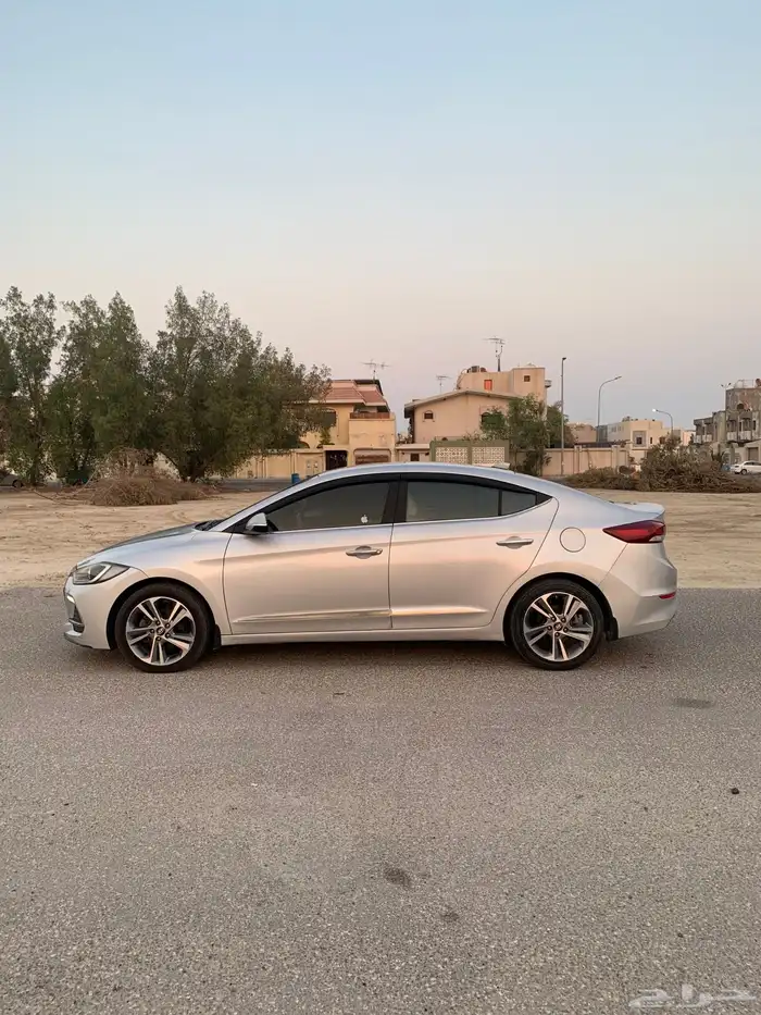 هونداي انترا 2018 3