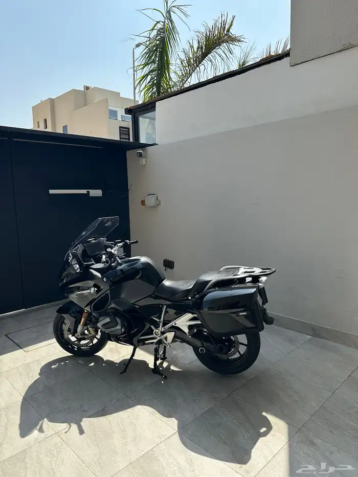 2022 BMW R1250 RT 1
