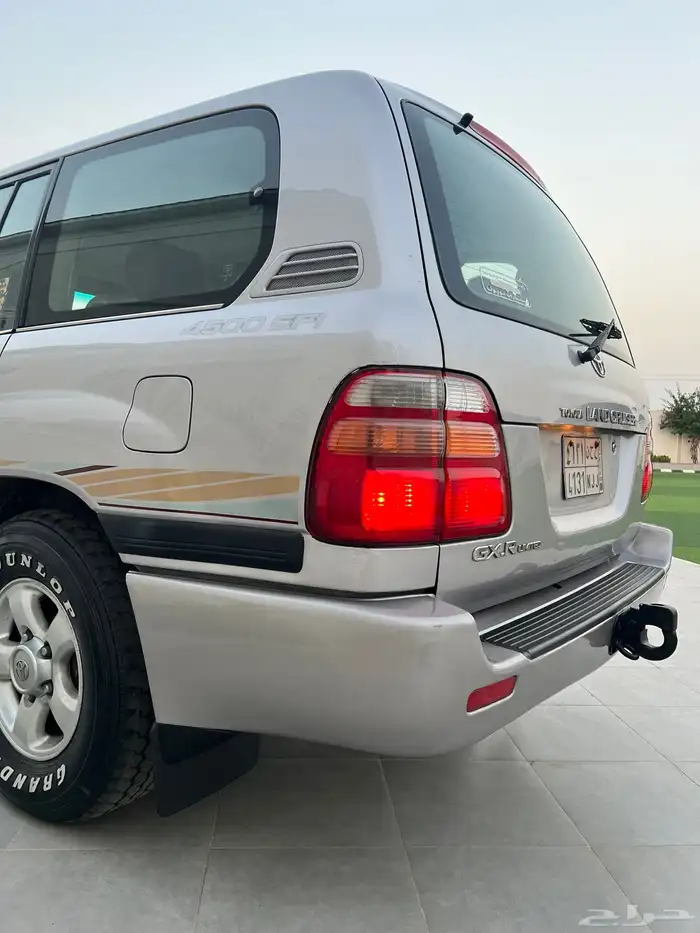 تويوتا لاندكروزر 1999 25