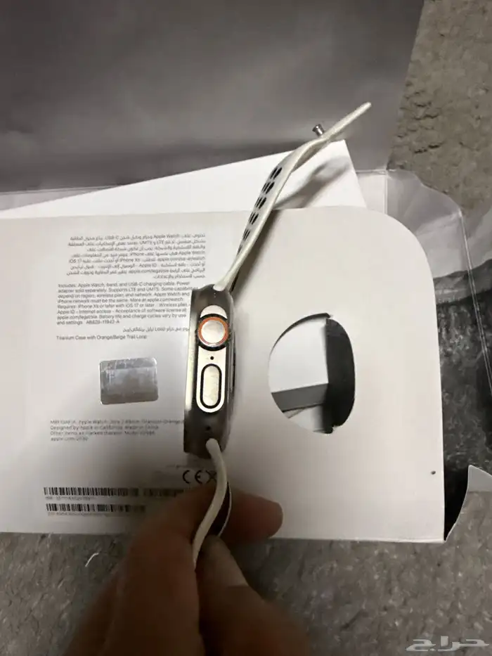 ساعة Apple Watch Ultra 2 49mm Titanium 3