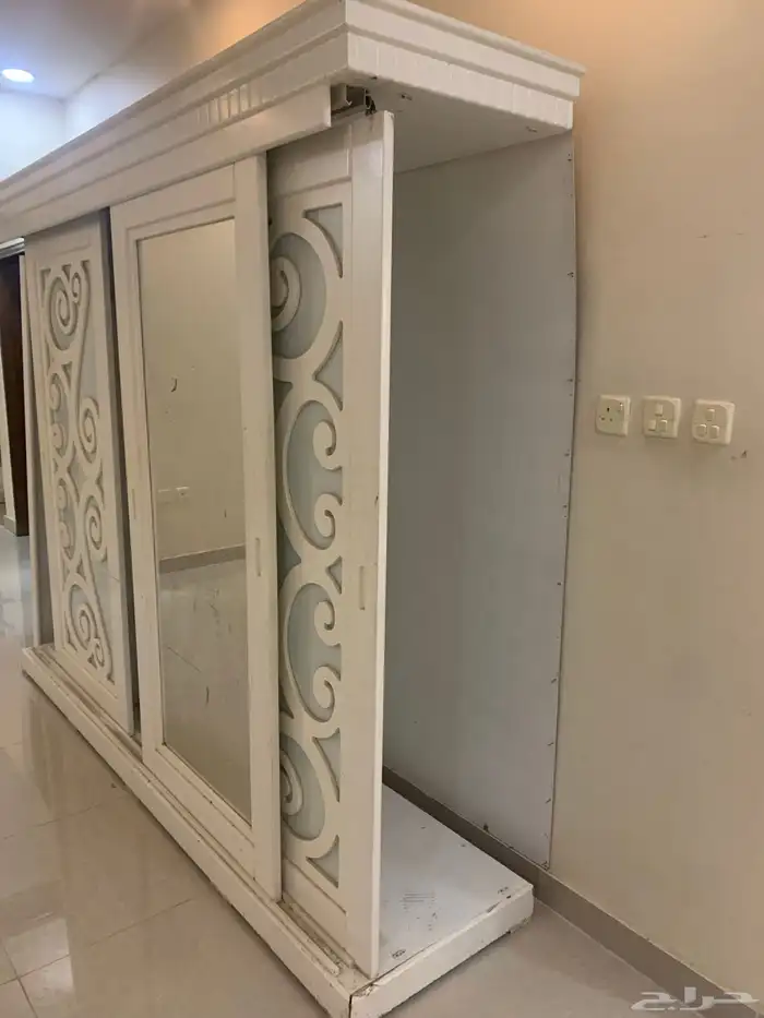 دولاب وتسريحه وكومدينه 1