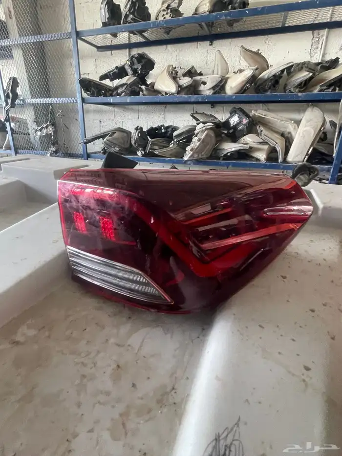 اسطب ركن خلفي يمين كيا سونيت موديل 2020-2023 فل كامل LED 0