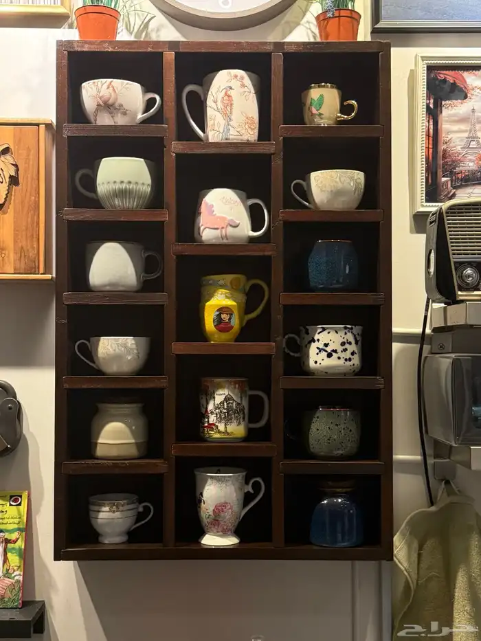 دولاب خشبي برفوف لاكواب القهوه 0