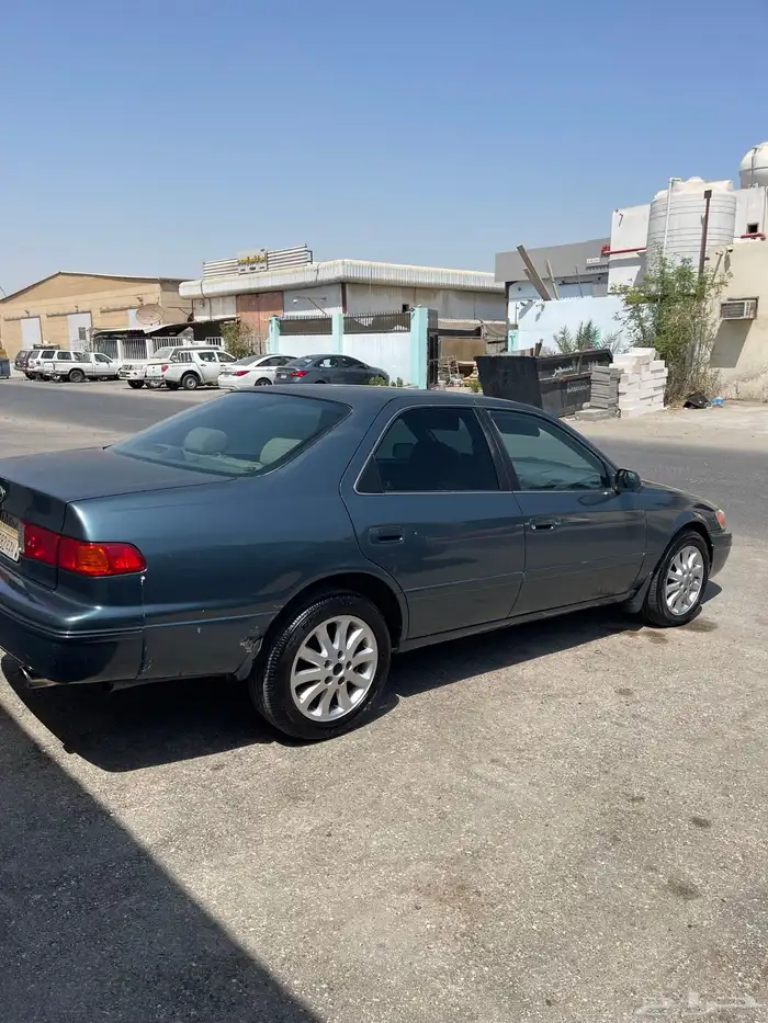 للبيع كامري مديل 2001 امريكي 2