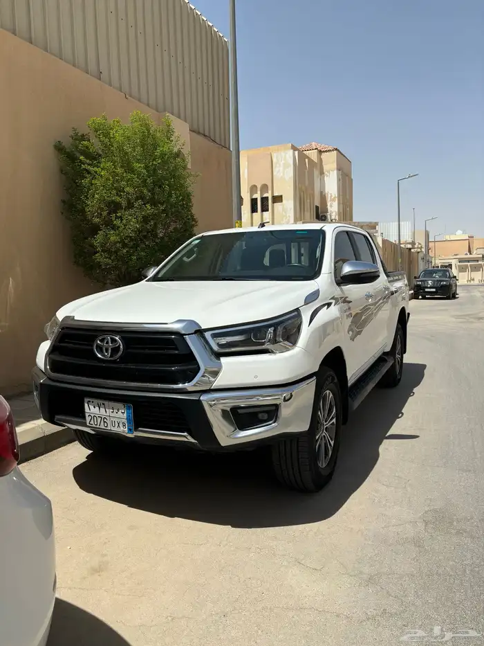 هايلكس 2023 فل كامل 0