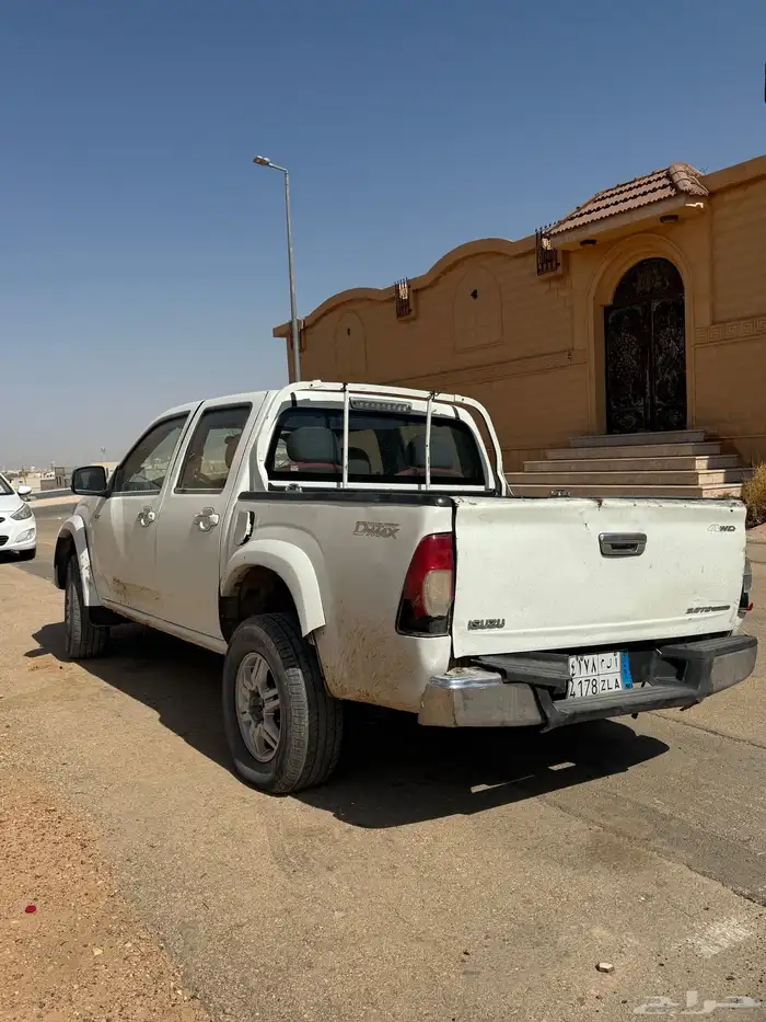 للبيع قطع سوزو ديماكس 4