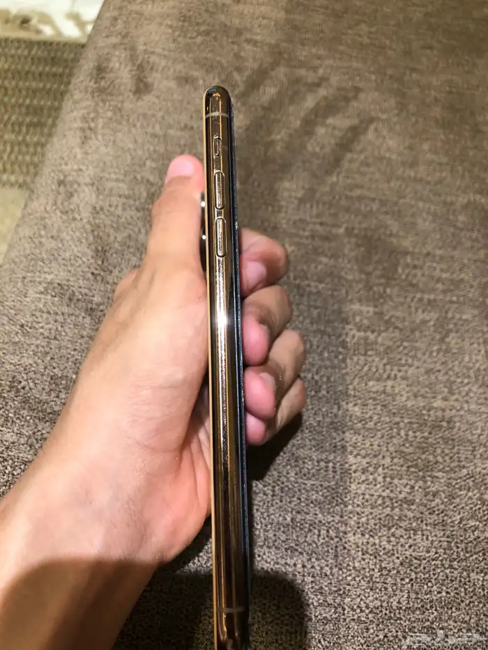 ايفون 11 4