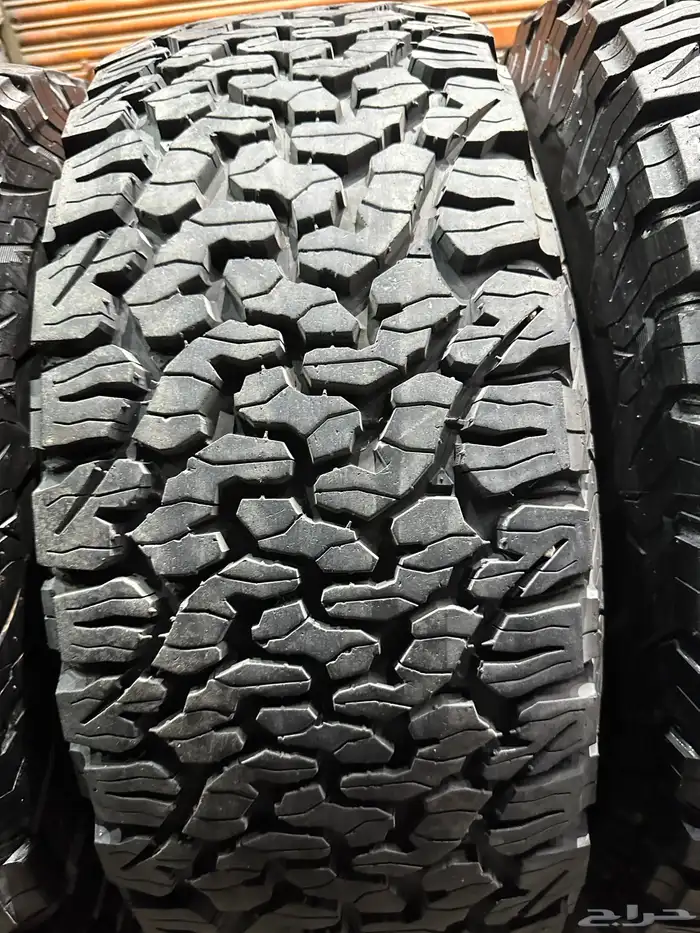 كفرات نص حجري بي اف قودرتش مقاس 315 70 17 11