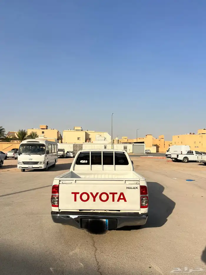 هايلوكس 10