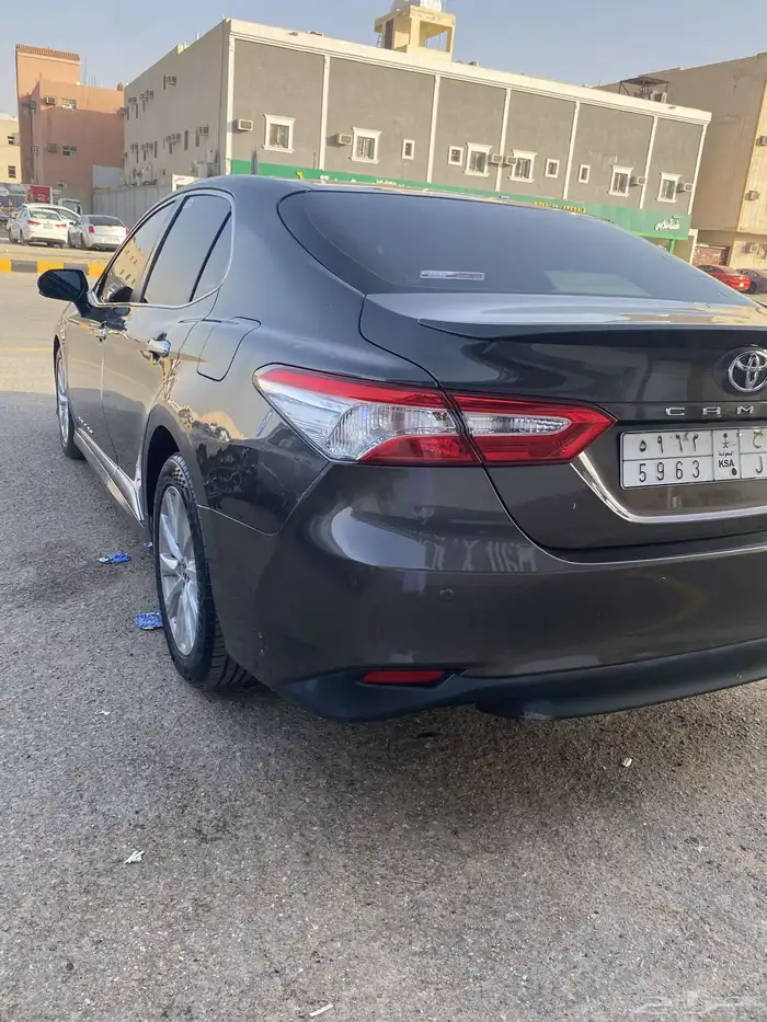 كامري موديل 2020 GLE 10