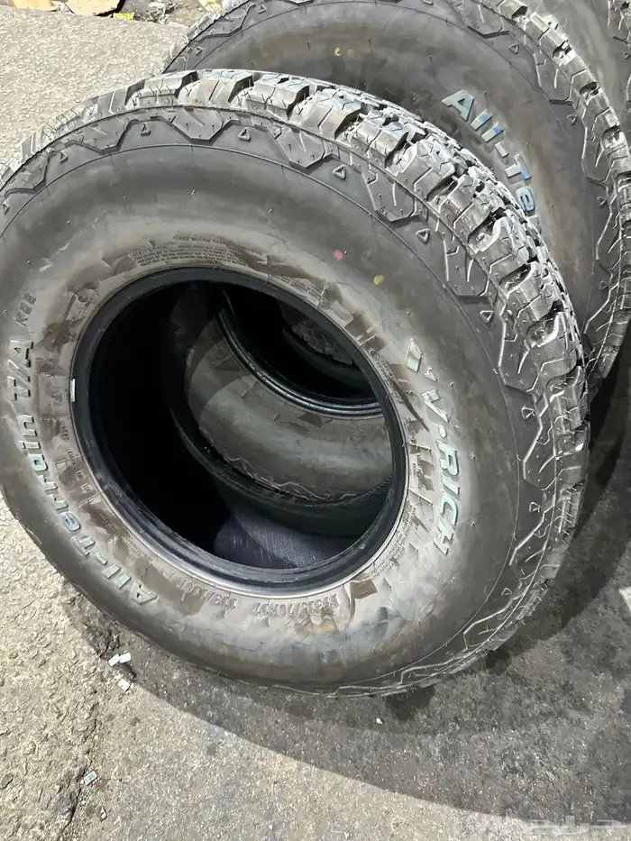 كفرات فيرتش نص حجري مقاس 315 70 17 11