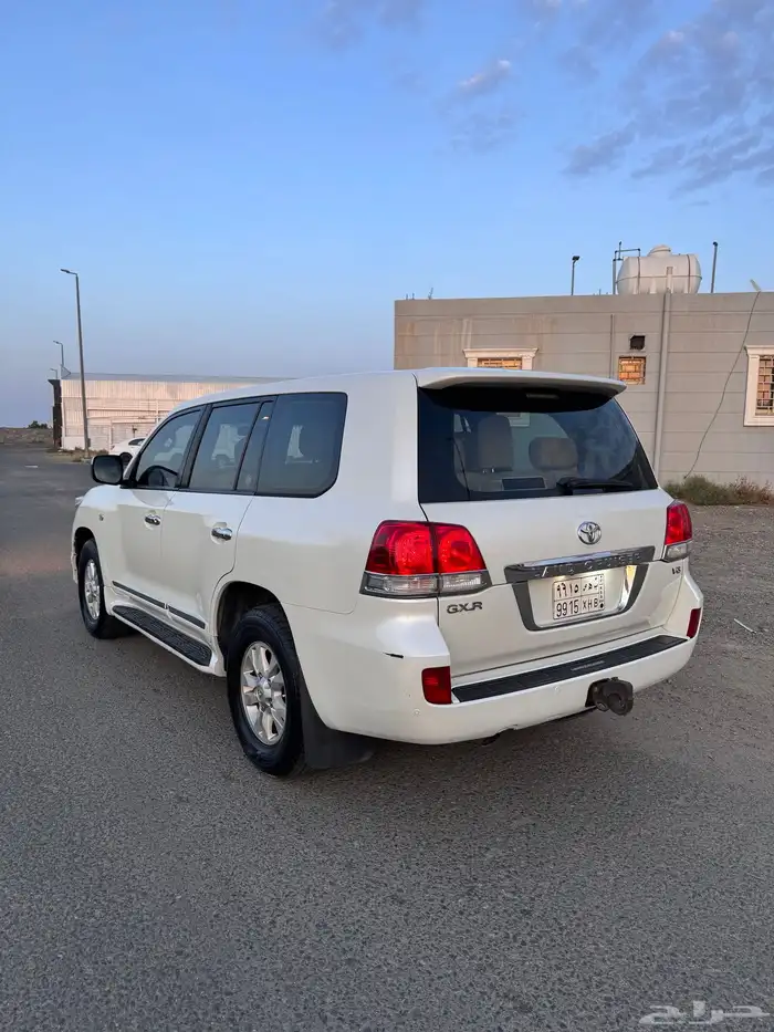 جيب جكس ار بريمي موديل 2011 بودي بلد مشروط كامل . 1