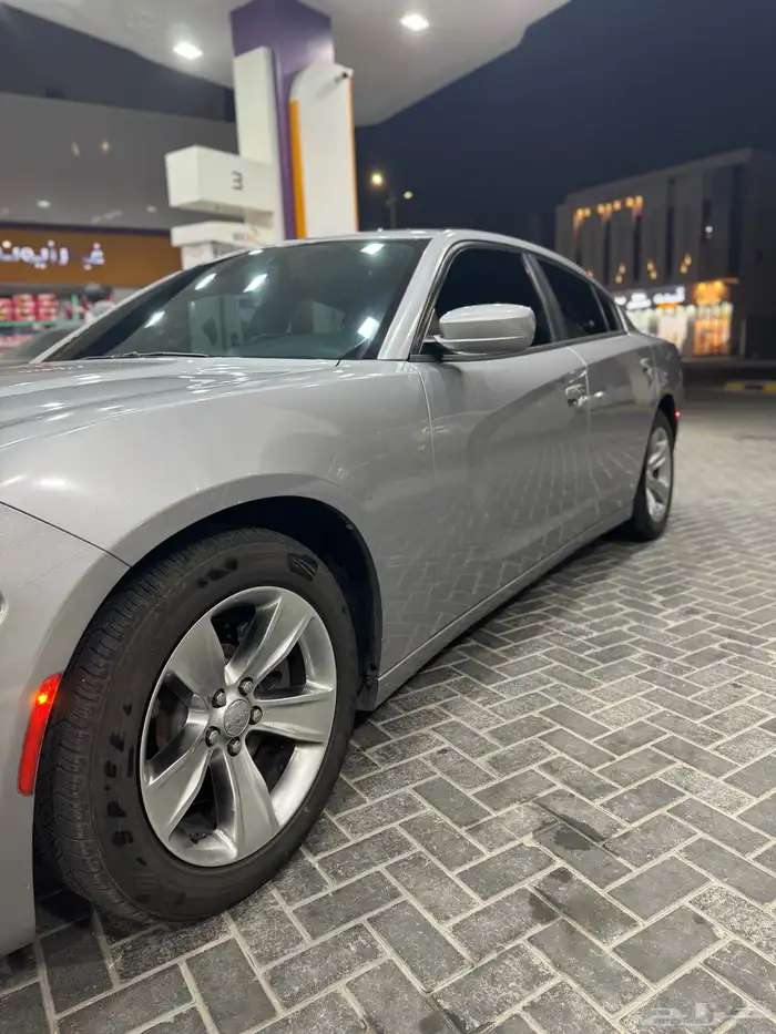 دوج تشارجر 2018 SXT 5