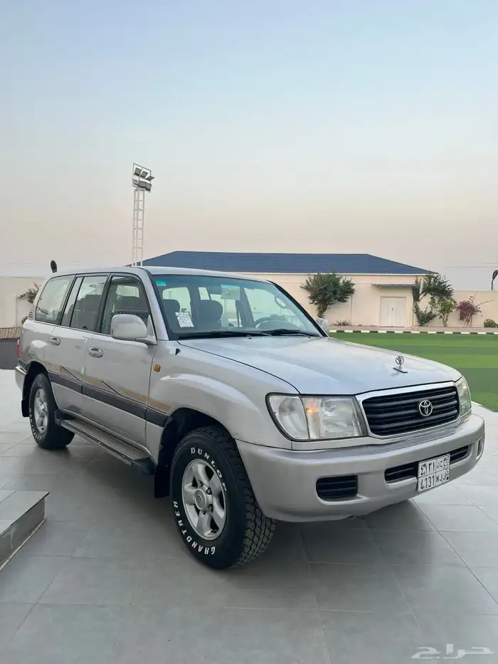 تويوتا لاندكروزر 1999 32