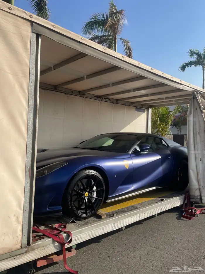 سطحه مغلق مقفل مغطاة هيدروليك نزول كأمل في تبوك 3