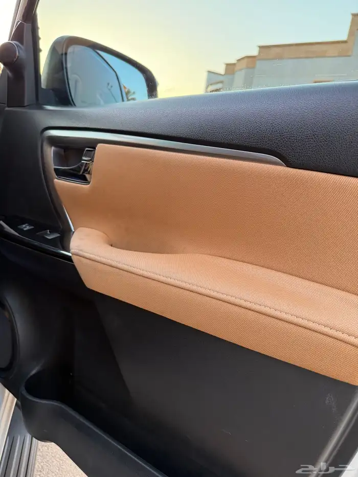 فورتشنر 2022 VX بنزين 6 سلندر 40