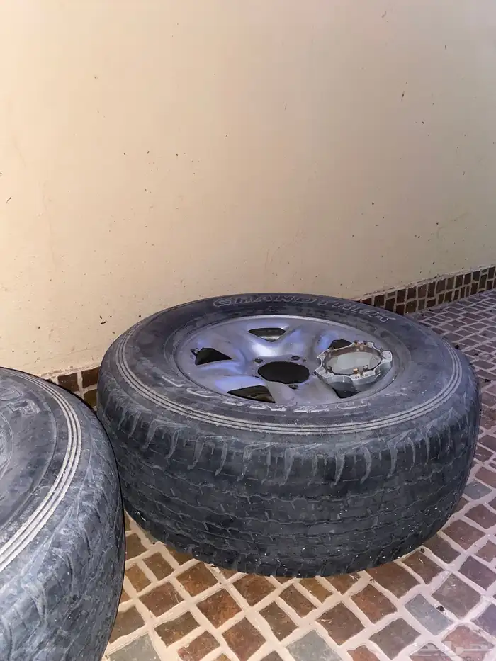 كفرات دنلوب العدد 4 مقاس 17 5