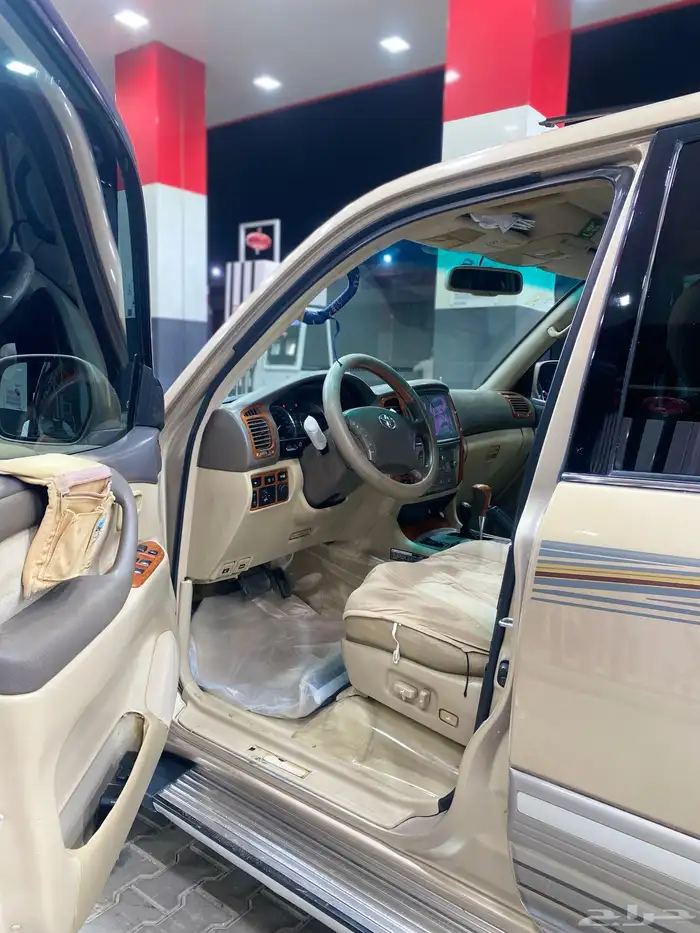 لاندكروزر VX.R 5