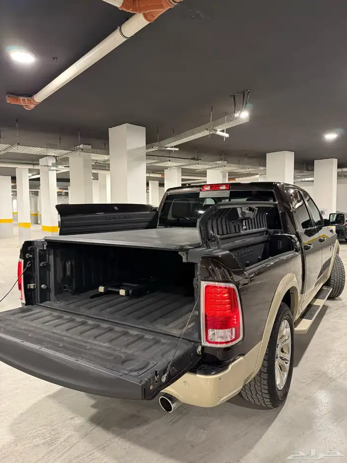 دوج رام لارامي لونق هورن أعلى فئة stored Dodge Ram 9