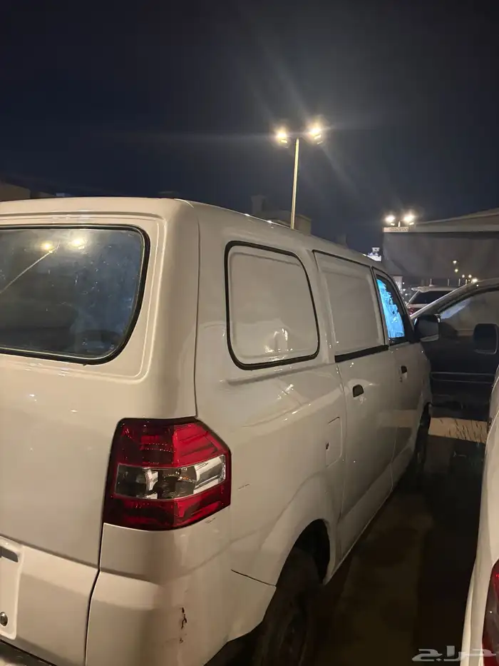 فان سوزوكي 0