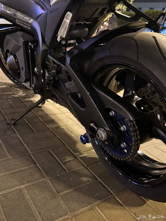 ريس سوزوكي حجم gsxr1000 suzuki 4