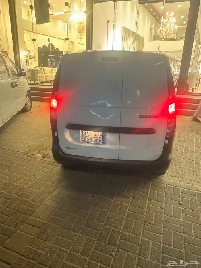 سياره رينو 2018 جير عادي 1