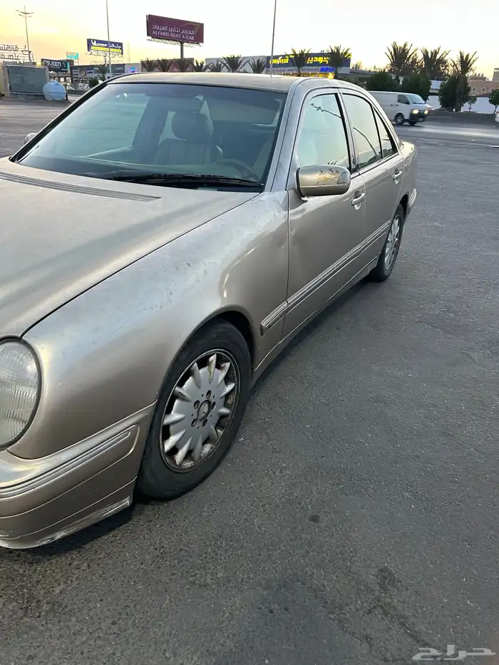 بنز 2001 ابو عيون 240 0