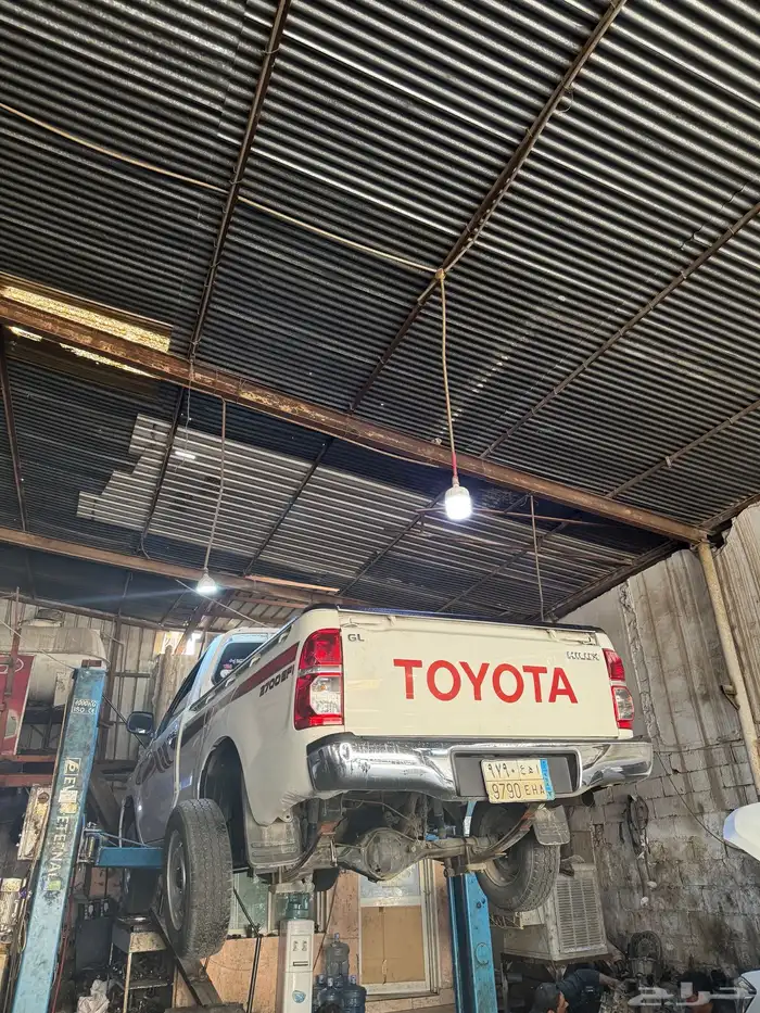 كرونة هايلوكس جرم كلتشات 0