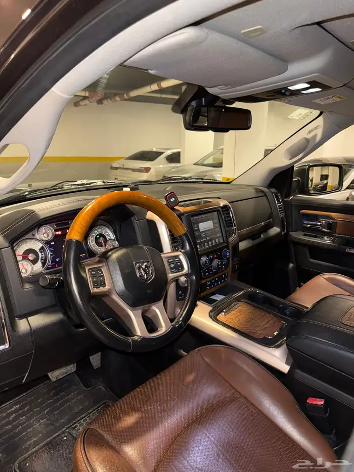 دوج رام لارامي لونق هورن أعلى فئة stored Dodge Ram 13