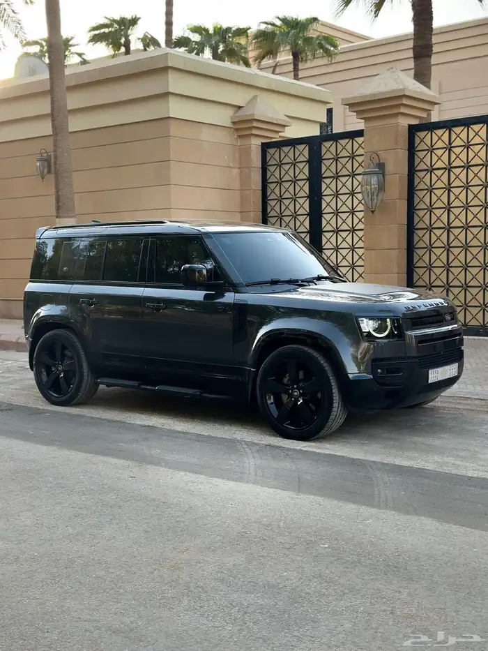ديفندر V6 2023 كاربثيان 19