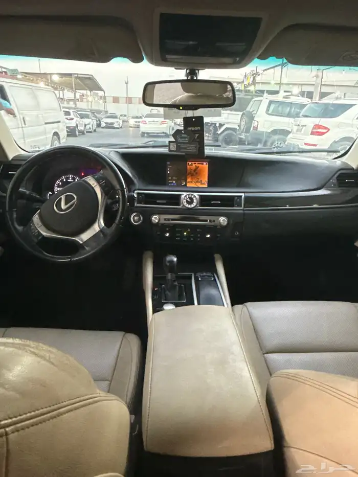 لكزس GS 250 موديل 2015 14