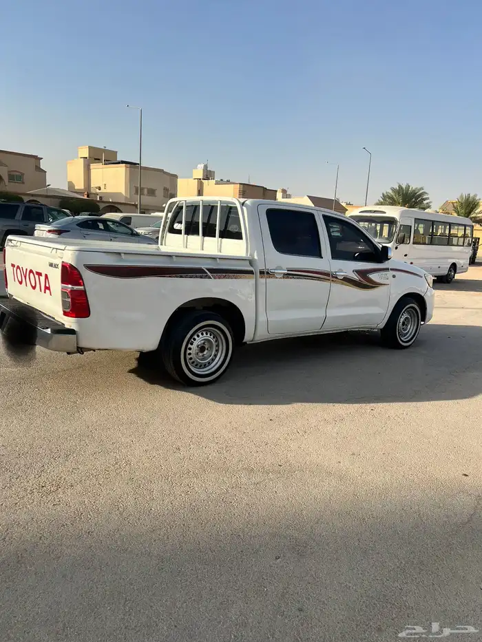هايلوكس 9