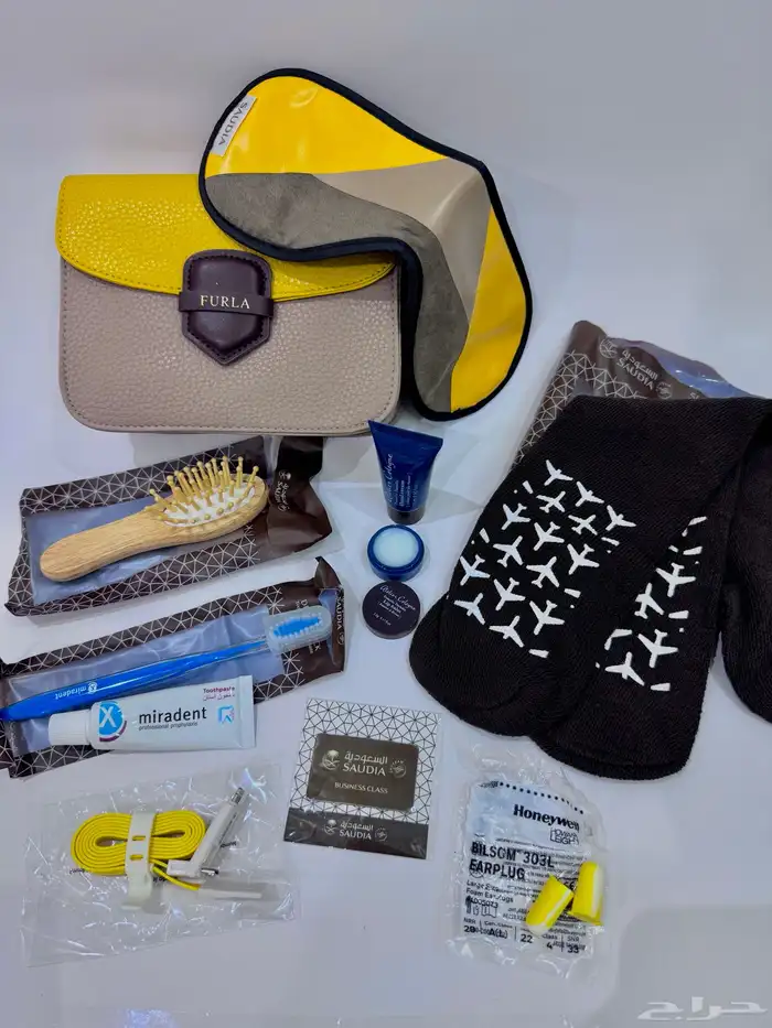 شنطة درجة رجال الاعمال لخطوط السعودية 5