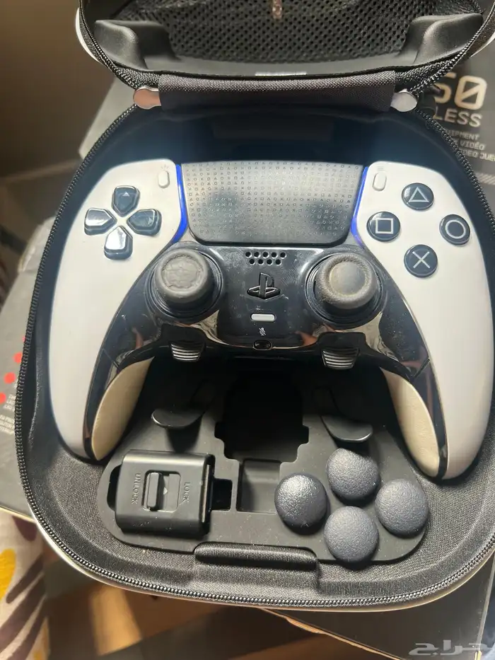 للبيع ملحقات بلايستيشن 5 3