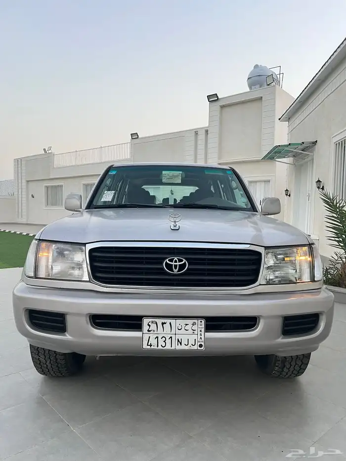 تويوتا لاندكروزر 1999 12