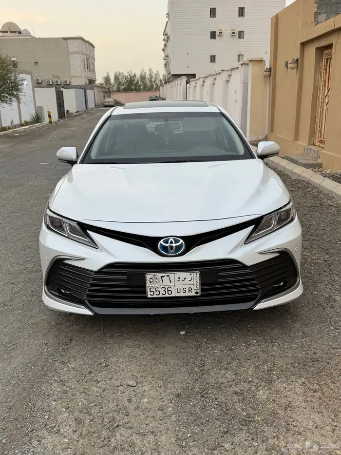 كامري فل كامل هايبرد 12