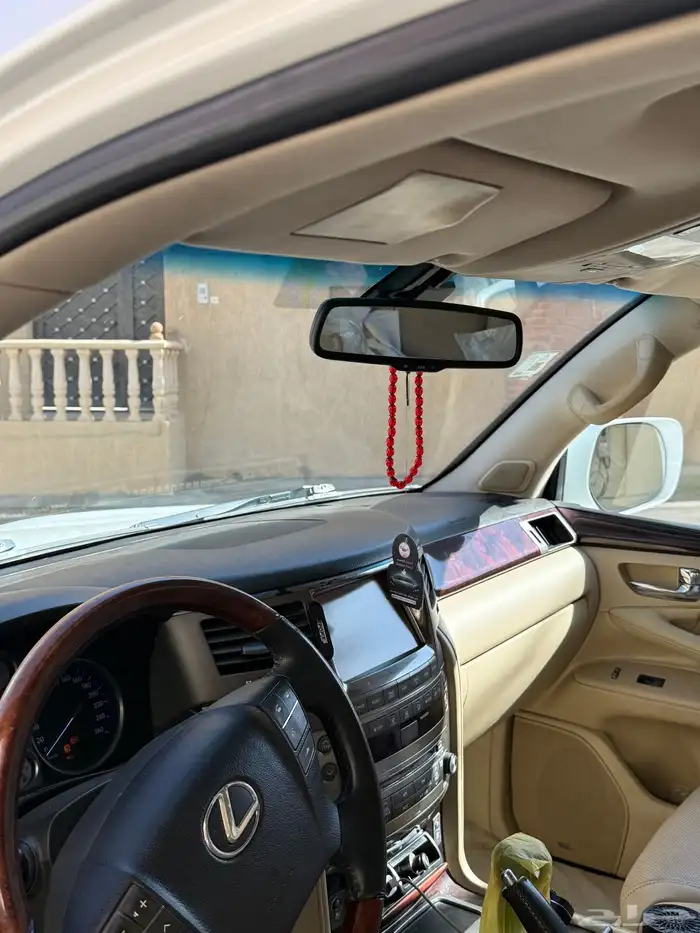 لكسز 2010 فل كامل 0