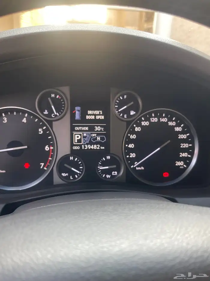 لكزس LX 2015 للبيع 14