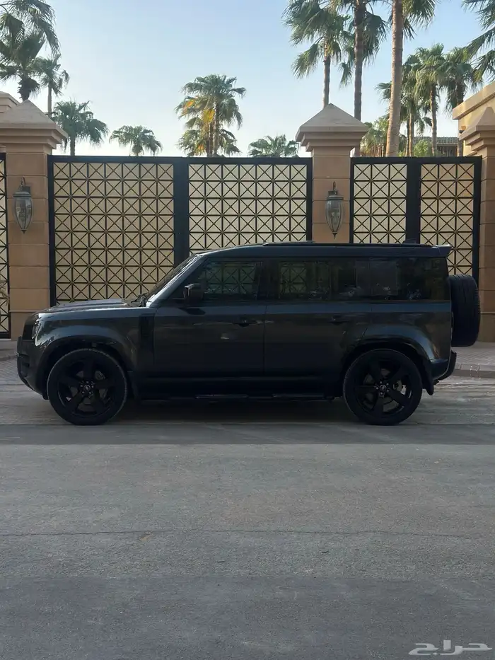 ديفندر V6 2023 كاربثيان 13