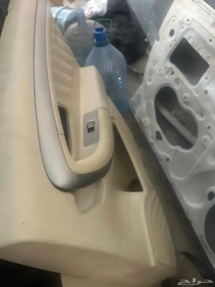 باب فورد تورس خلفي يمين 0