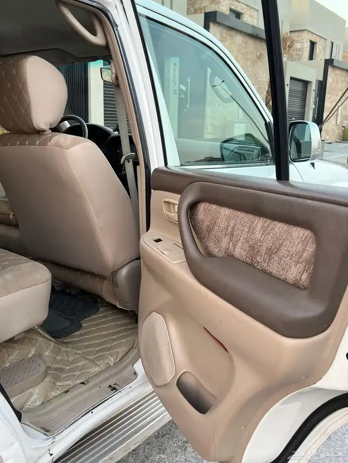 لاندكروزر GX قير عايدي وسبير علاق 30