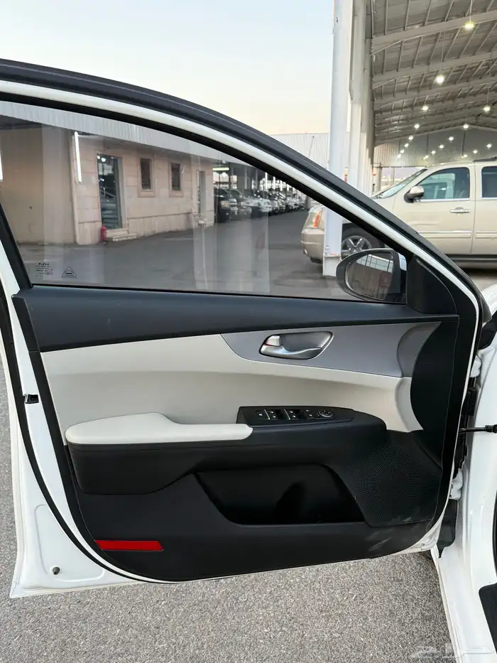 للبيع كيا سيراتو 2022 شرط 10