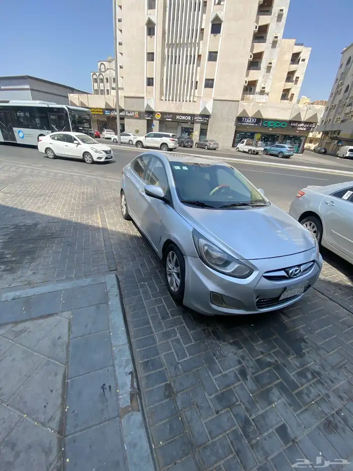 اكسنت مديل 2012 فل كامل مجدد ومفحوص قير ماكينه ع الشرط 3