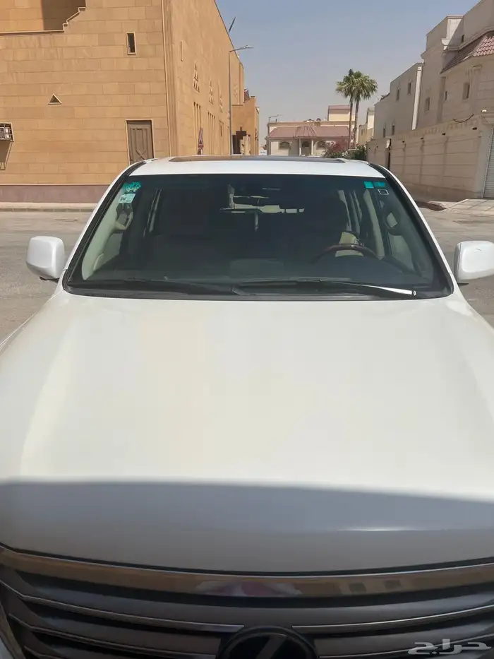 للبيع جيب لكزس LX570 موديل 2010 12