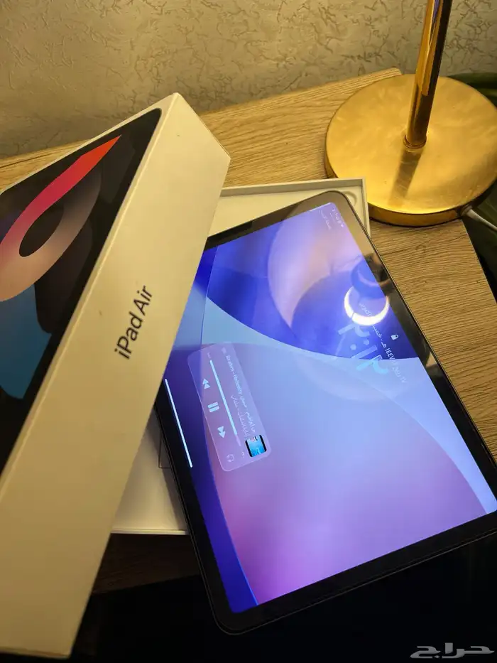 للبيع ايباد آير ( الجيل الرابع ) iPad Air 1