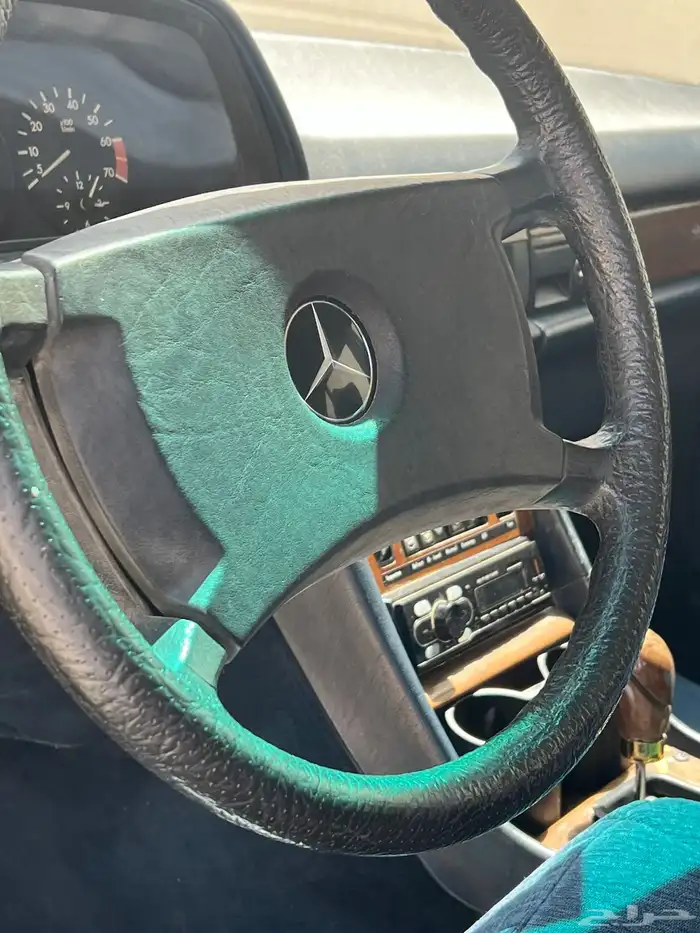 مرسيدس 500SL الجفالي 1984 3