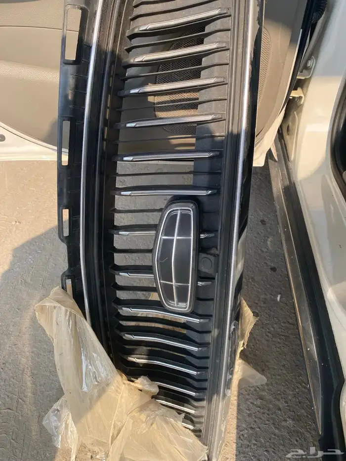 قطع غيار فورد من 99 إلى 2002 مستعمله اصليه على الضمان 5