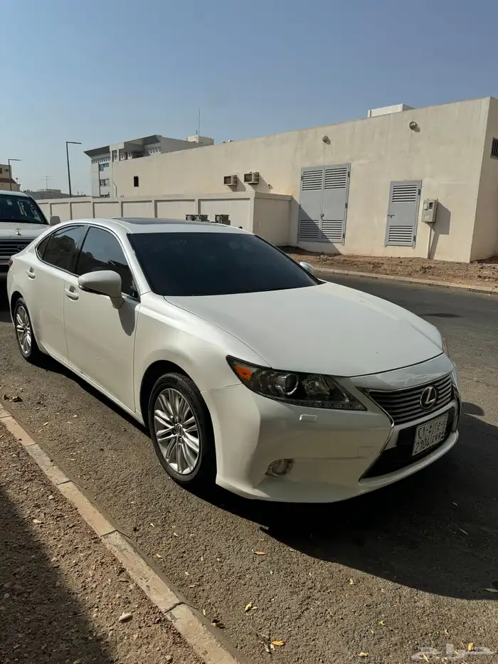 لكزز es350 موديل 2013 سعودي 2